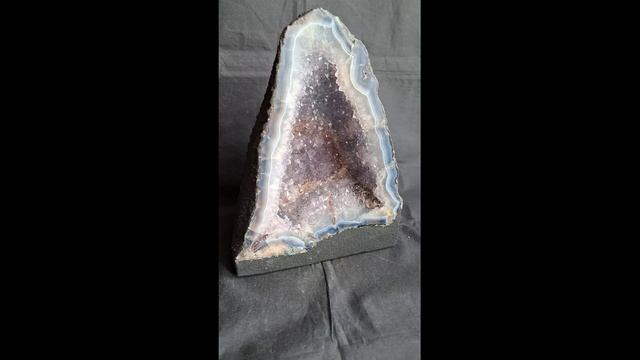 Камень Аметист 10х17х23 см