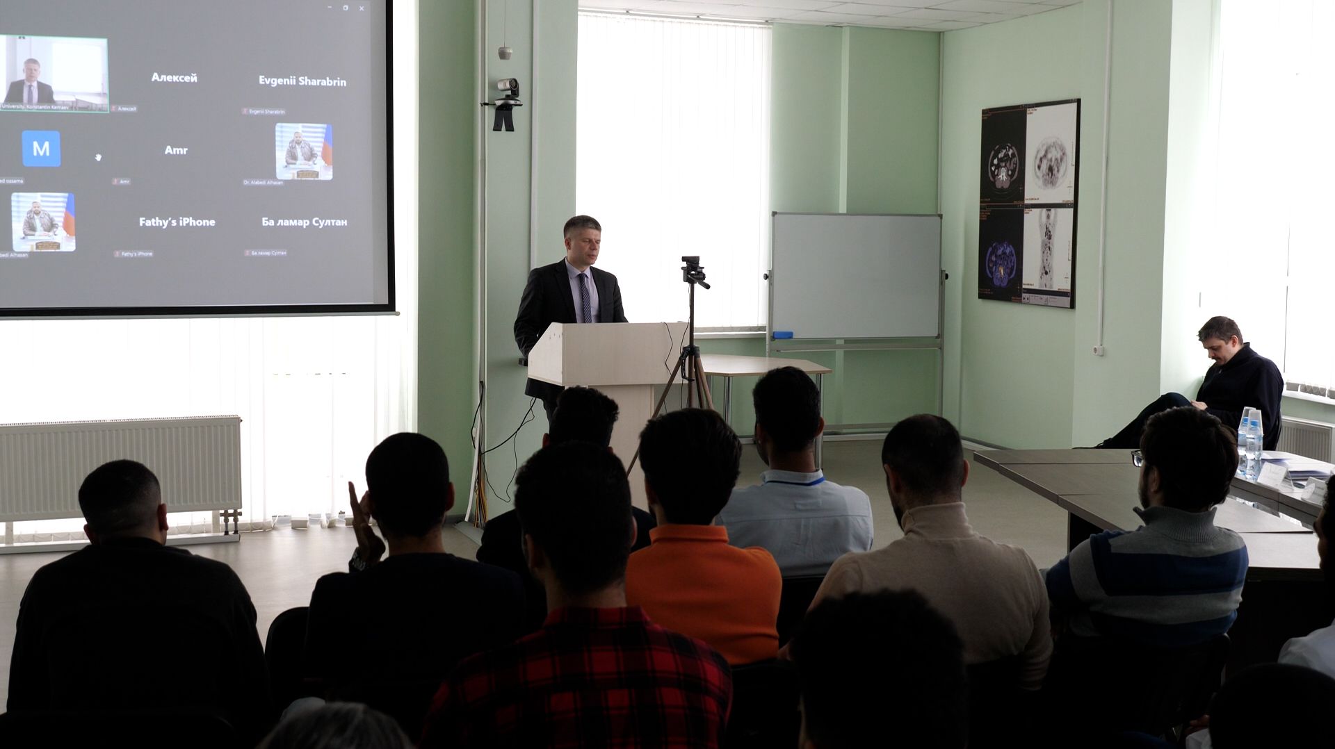 Круглый стол зарубежных выпускников ИКМ