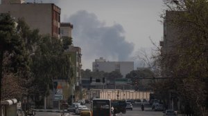 США не сдаются, но Иран держит удар: ближневосточный кризис выходит на новый уровень