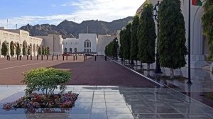 Впереди национальный музей Маската!