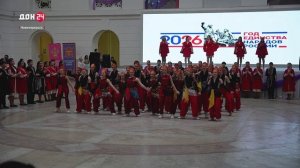 Закружились в весеннем вальсе