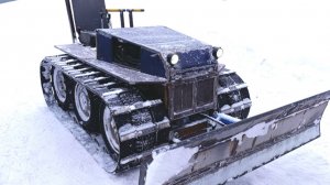 Самодельный гусеничный трактор для расчистки снега