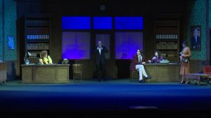 В театре драмы представили детективную постановку «Ищите женщину»