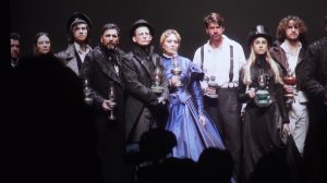 Крупный план театра: что меняется, когда «Бесы» идут на экране