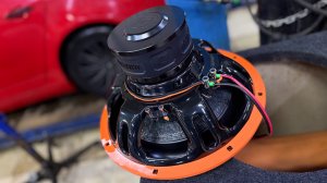 Мощный сабвуфер Gryphon Pro 15 V.3 SE от DL Audio