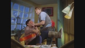 Тренируйся на кошках! Фрагменты из фильма "Операция «Ы» и другие приключения Шурика". 1965 г.