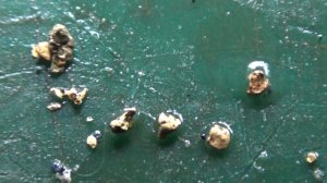 Намыл Золото в золотоносном ручье!