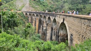 Экскурсия "The Misty Mountains", Туманные горы. Шри Ланка. Элла, Девятиарочный мост, малый пик Адама