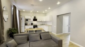 Дом с центральными коммуникациями и ремонтом