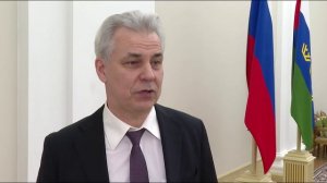 Награды различного уровня торжественно вручили 50 жителям Тюменской области