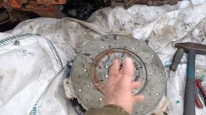 Центрируем диски сцепления на ДТ-75, двигатель А-41