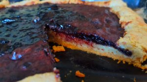 Жизнь в деревне.А давайте Галету исчпечем.