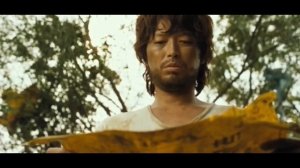 Робинзон на Луне 2009 (Castaway on the Moon 2009) Пересказ Фильма