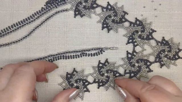 Колье из бисера "Колесо Фортуны" 🌺