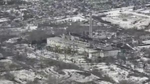 Российские войска освободили поселок Яровая на севере Донецкой Народной Республики.