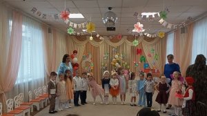 группа №2 праздник 8 марта