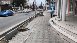 SOS!!! Спилили деревья в Анапе на ул. Краснозелёных - жалко, очень жалко - такие были кроны!