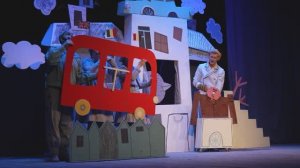 Кукольная клоунада из Сургута: театр «Петрушка» впервые показал спектакль в Старом Осколе и Губкине