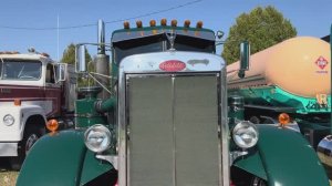 Peterbilt 351 1964 года. Старик хорошо сохранился!