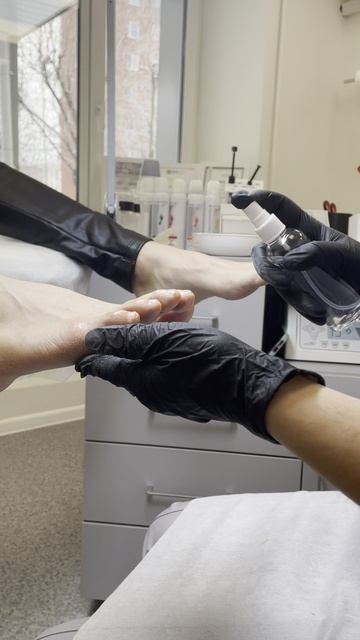 возьмемся за ноги