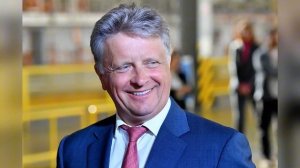 ЛАДА ТОНЕТ 😏пока рынок растёт ,февральский разгром АвтоВАЗа