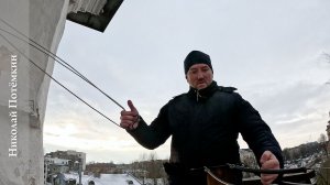 Колокольный звон, Николай Потёмкин. Звонница церкви Успения Богородицы с Пароменья (Псков)