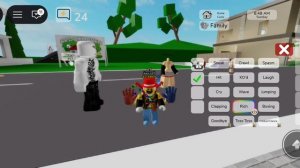 Играю в брукхвэн  ,посмотрел что там появилось