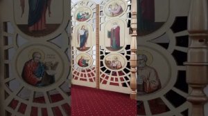 Божественная служба в храме Святой Троицы