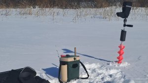 Оставил жерлицы на ночь и не зря. Рыбалка на жерлицы.