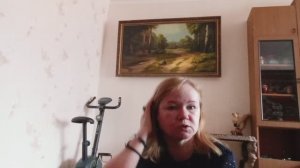 У матери 🥴 Купила доче чемодан,показываю новую занавеску🤔Доедаю остатки😉