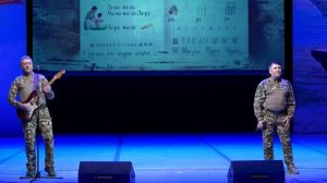 СЛАВНЫМ ВОИНАМ ПОСВЯЩАЕТСЯ