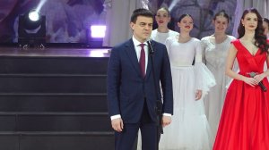 ГУБЕРНАТОР ПОЗДРАВИЛ ЖИТЕЛЬНИЦ КРАСНОЯРСКОГО КРАЯ С 8 МАРТА