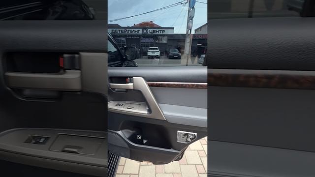 Тойота Ленд Крузер 200