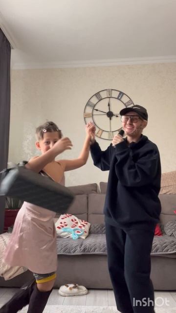 #Мы тоже в тренде . Муж не согласился,но сынок всегда поддерживает 🤗