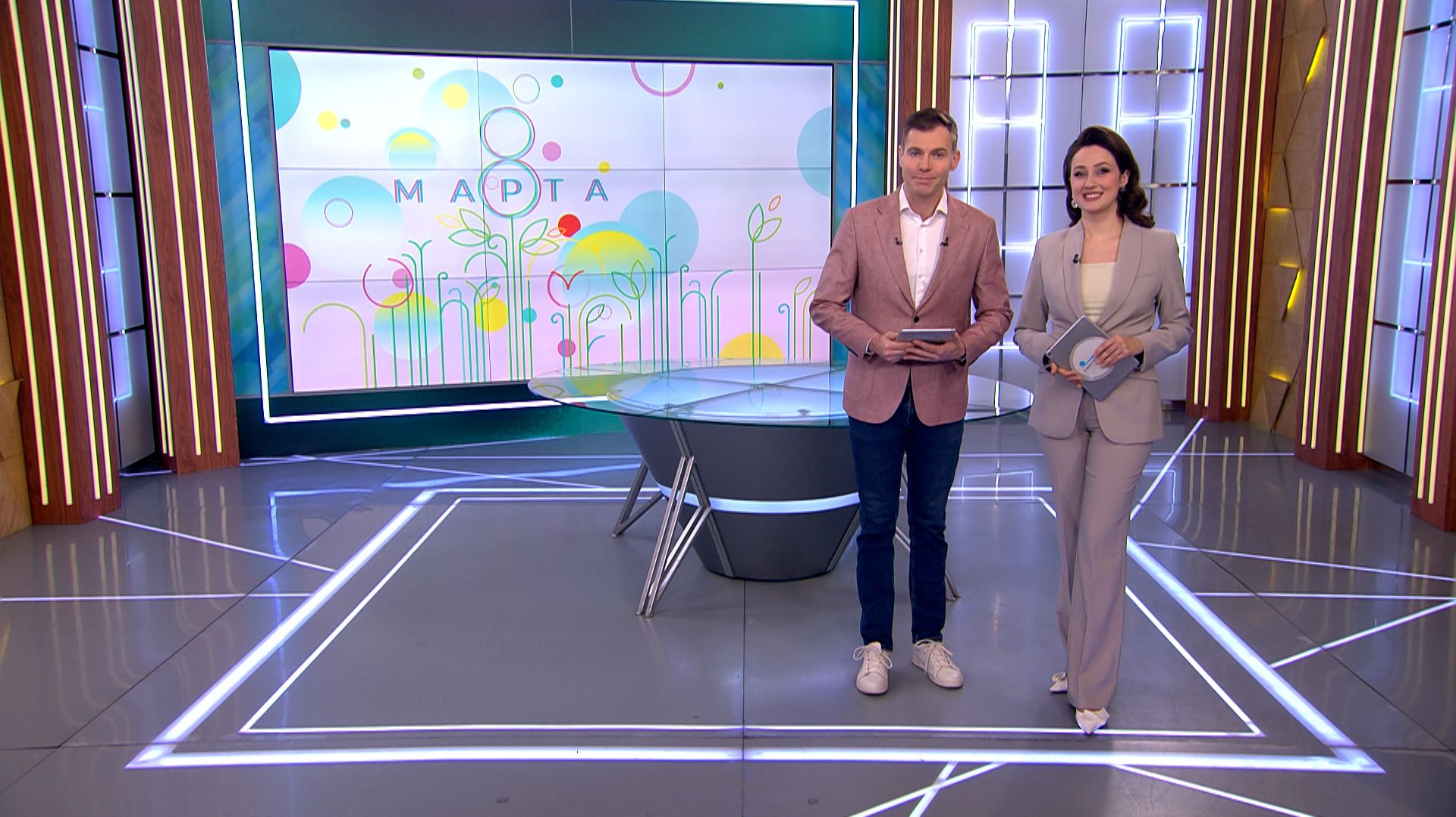 Утро в Петербурге 6 марта