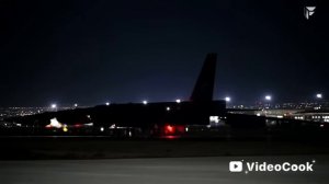 США ввс аэродром B 52 US Loads B-52 Bombers with Dozens of Cruise Missiles at Midnight .mp4