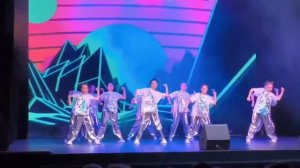 там, только там...