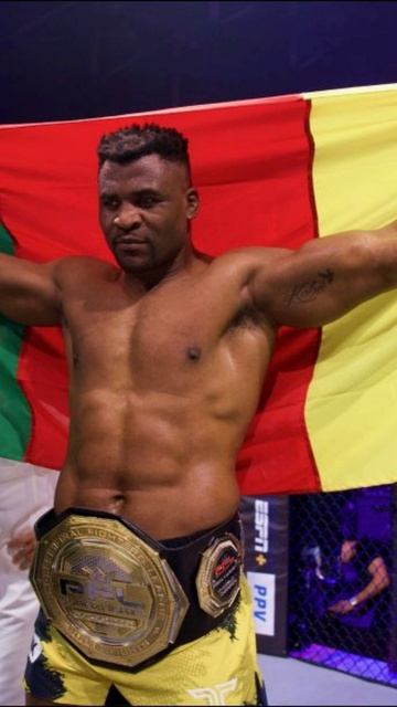 Франсис Нганну стал свободным агентом! #shorts #франсиснганну #pfl #mma