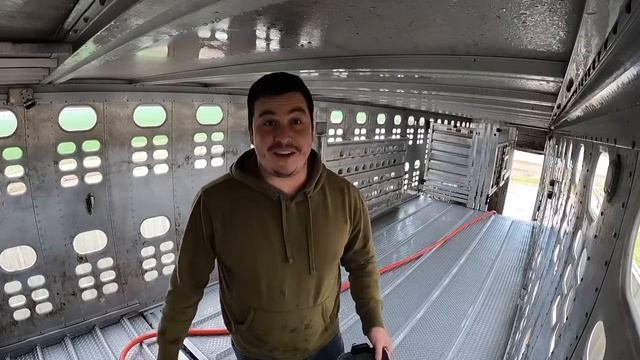 New Year, New Poo ( Edit W_ Music ) Cow Trailer Washout (ep.14)