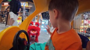 Робот-собака и умный чемодан в Пекине — технологии Китая #роботсобака #технологии #ротобы