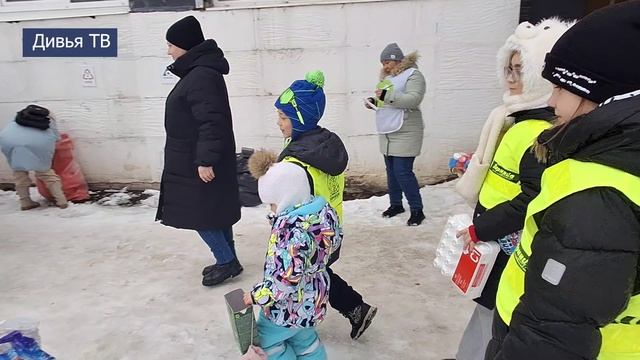 «Пластик, сдавайся!» в Тихвине: Эко-праздник, помощь животным и добрые дела смотреть онлайн