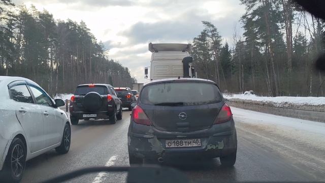 Гололёд на дороге. МАШИНА РАЗБИТА. Калужская область.