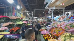 Москвичи "штурмуют" цветочные рынки