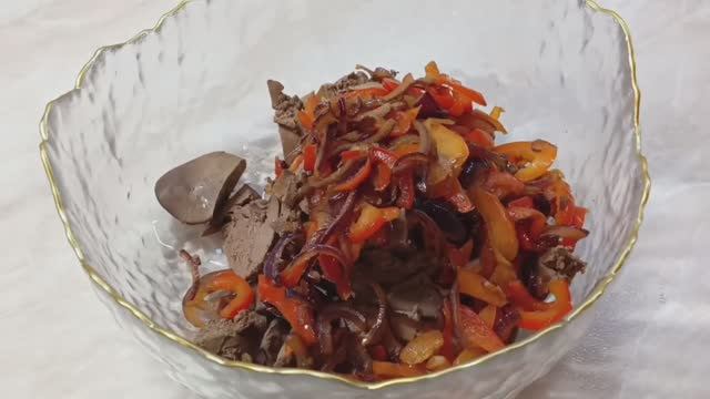 НОВЫЙ Салат из Куриной Печени! Обалденно вкусный рецепт!
