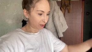 Katenka's life/Ремонт в убитой хрущевке. Клею обои. Кухонный гарнитур. Бюджетный ремонт.