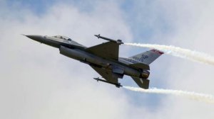 Американский F-16 приземлился в Сумской области