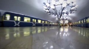 Новый россиянин выкрикивал обвинения и оскорбления в адрес Путина в питерском метро. #политика