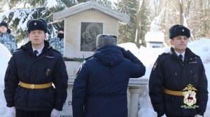 Нижегородские полицейские почтили память сотрудников, погибших при исполнении служебного долга