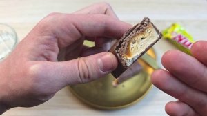 NUTS ИЛИ BOUNTY - КАКОЙ БАТОНЧИК ВКУСНЕЕ?