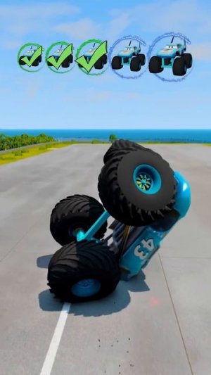 Большой и маленький монстр-трак Dinoco против грузовика с гигантскими шипами на колесах